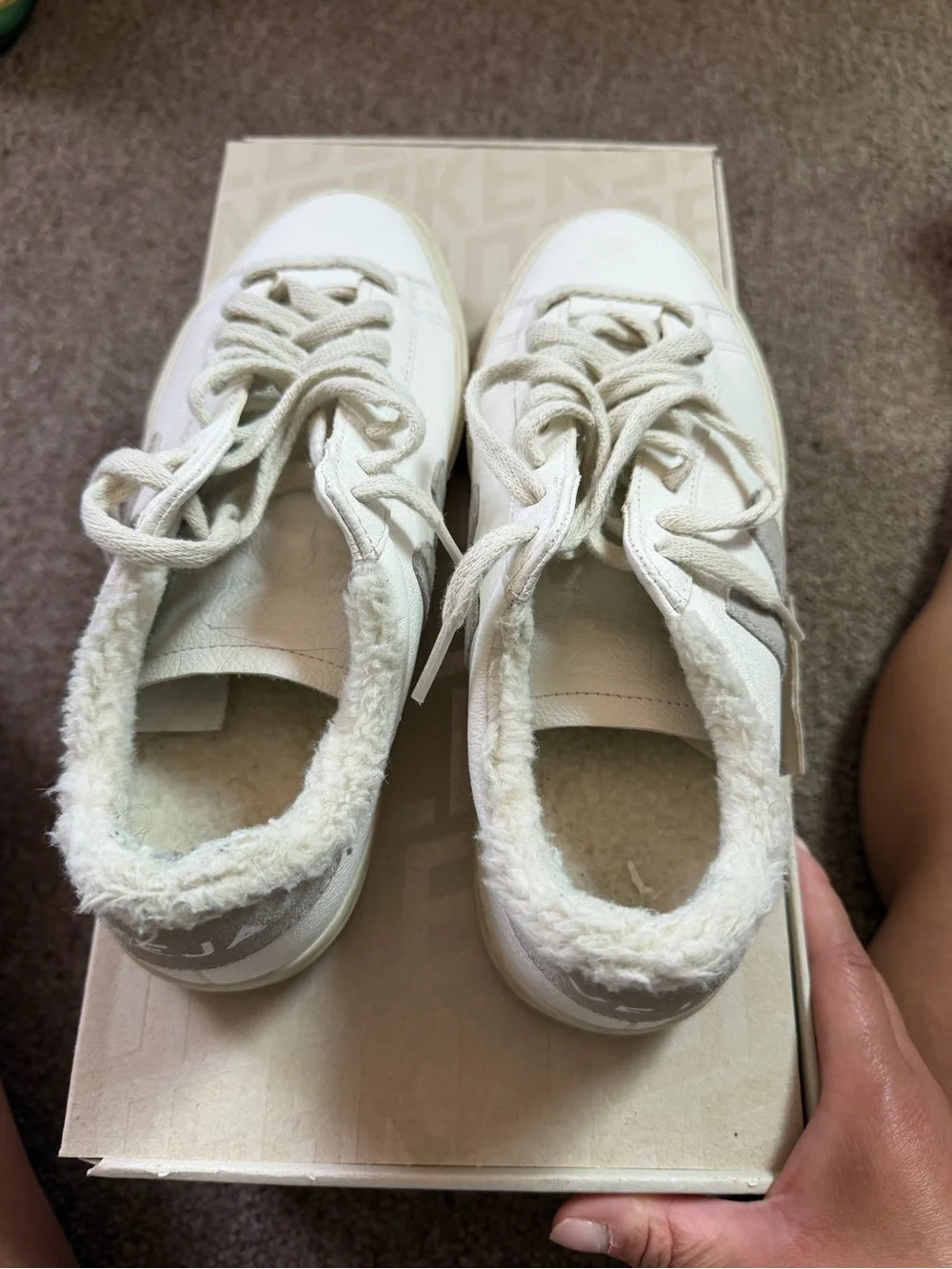 Veja Sneakers
